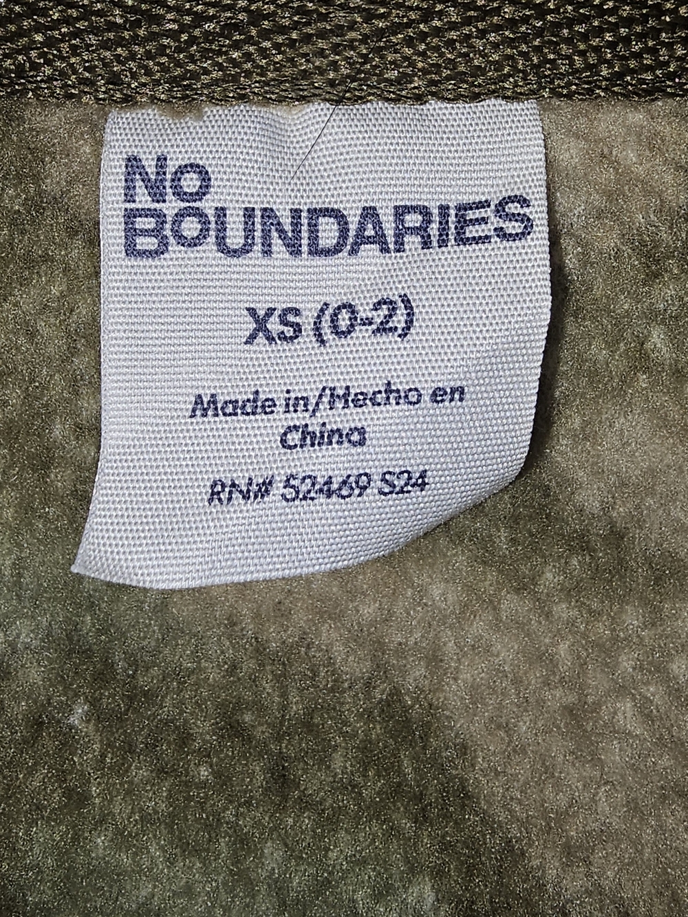 Camo Fleece Pullover - Picture 2 of 8